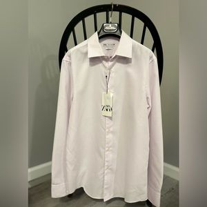 NWT!!! Zara Men’s pale lavender textured dress shirt, Slim Fit size L